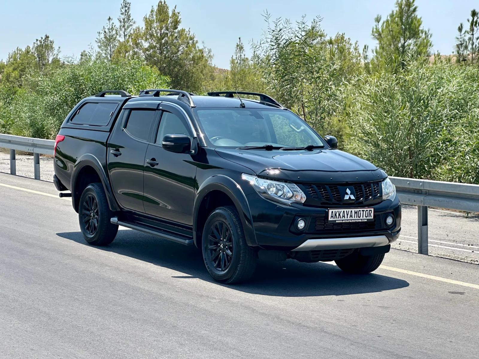 Mitsubishi L200 DC Challenger Black Edition 2020