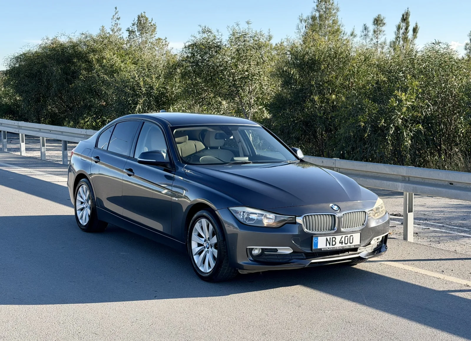 BMW 316i Luxury 2015